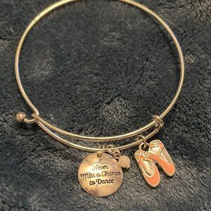 Avon Precious Charms Bracelet ballett